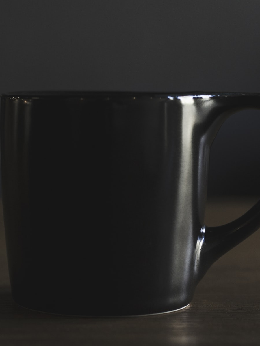 Studio Mug Black
